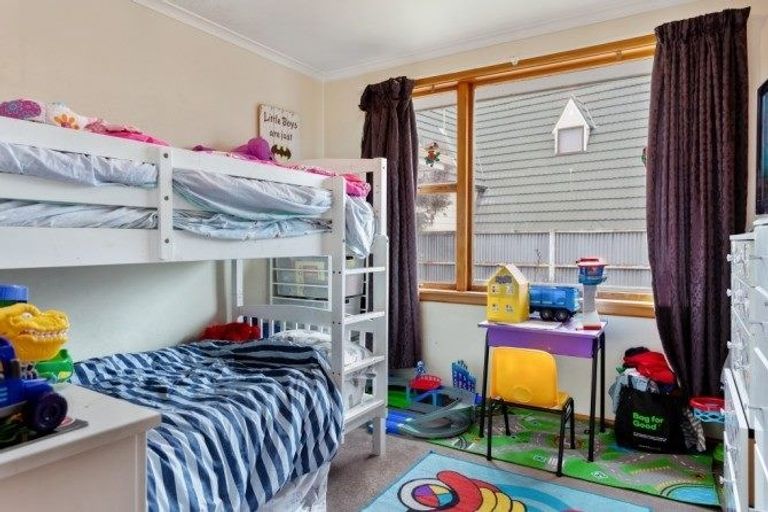 Photo of property in 35 Geddis Street, Rangiora, 7400