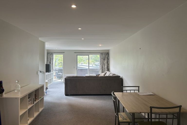 Photo of property in 11/114 Mitchell Street, Brooklyn, Wellington, 6021