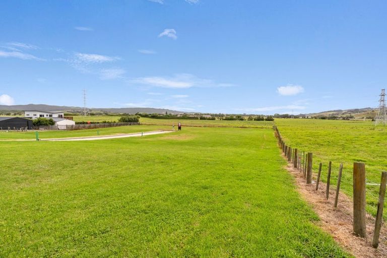 Photo of property in 6 Anbrue Lane, Ruakaka, 0116