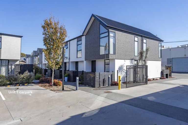 Photo of property in 1/8 New Brighton Road, Shirley, Christchurch, 8061