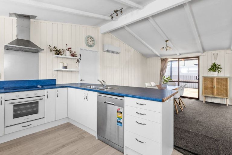 Photo of property in 3 Dorset Place, Tamatea, Napier, 4112