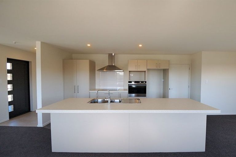 Photo of property in 2 Hartford Crescent, Rolleston, 7615