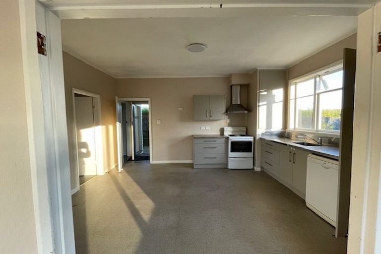 Photo of property in 115 Mitchell Street, Brooklyn, Wellington, 6021