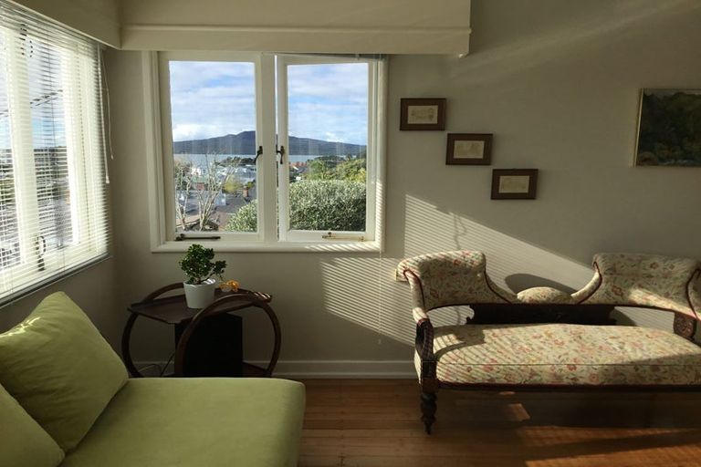 Photo of property in 38a Albert Road, Devonport, Auckland, 0624