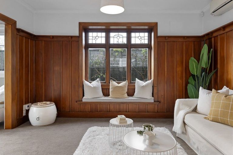 Photo of property in 139 Saint Martins Road, Saint Martins, Christchurch, 8022