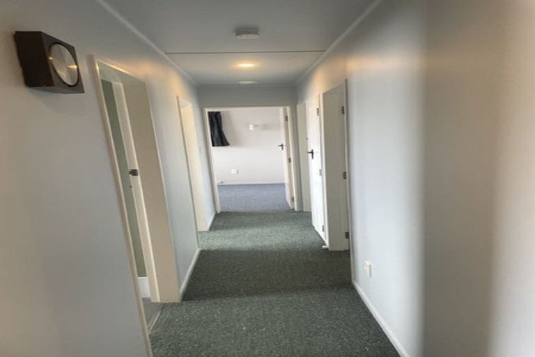 Photo of property in 23 Greenwich Grove, Stokes Valley, Lower Hutt, 5019