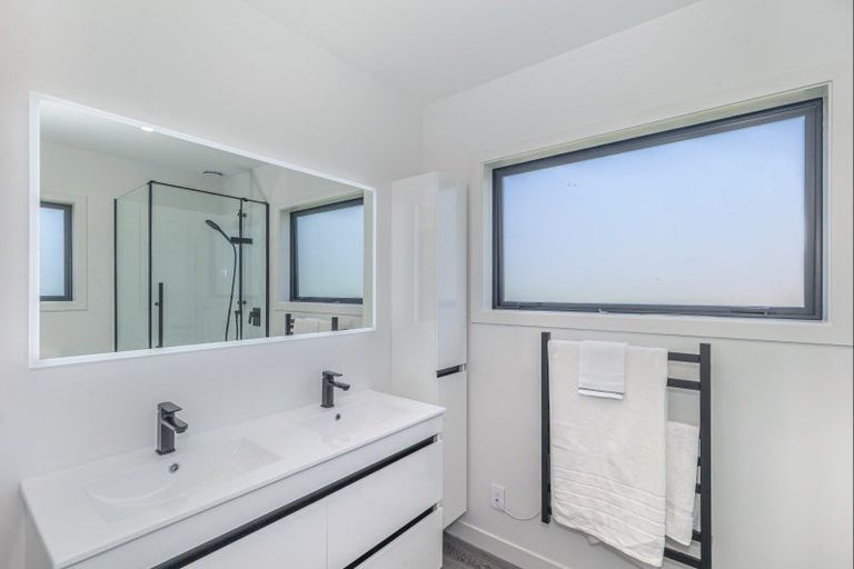 Photo of property in 26 Oriwa Lane, Levin, 5571