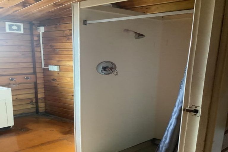 Photo of property in 2/176 Edgeware Road, Edgeware, Christchurch, 8013