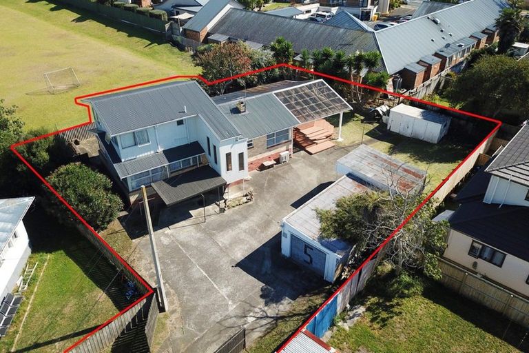 Photo of property in 5 Dreadon Road, Manurewa, Auckland, 2102