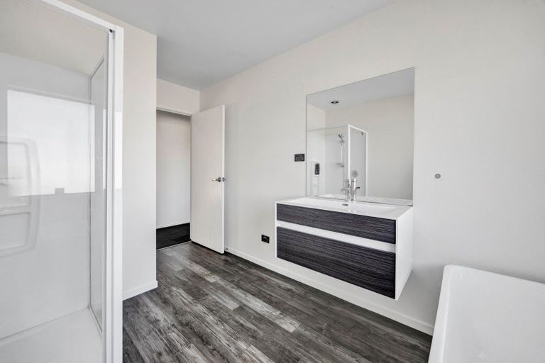 Photo of property in 4 Biron Place, Stratford, 4332