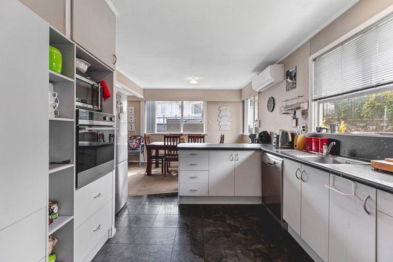 Photo of property in 70e Ngamotu Road, Spotswood, New Plymouth, 4310