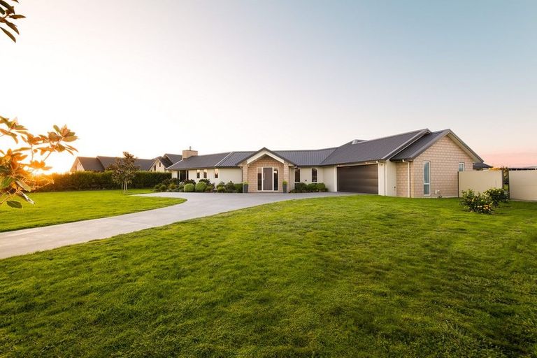 Photo of property in 44 Baxter Michael Crescent, Cambridge, 3434