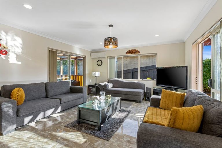 Photo of property in 8 Jelicich Court, Henderson, Auckland, 0612