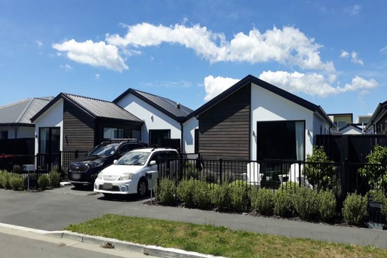 Photo of property in 17 Pohe Street, Wigram, Christchurch, 8042