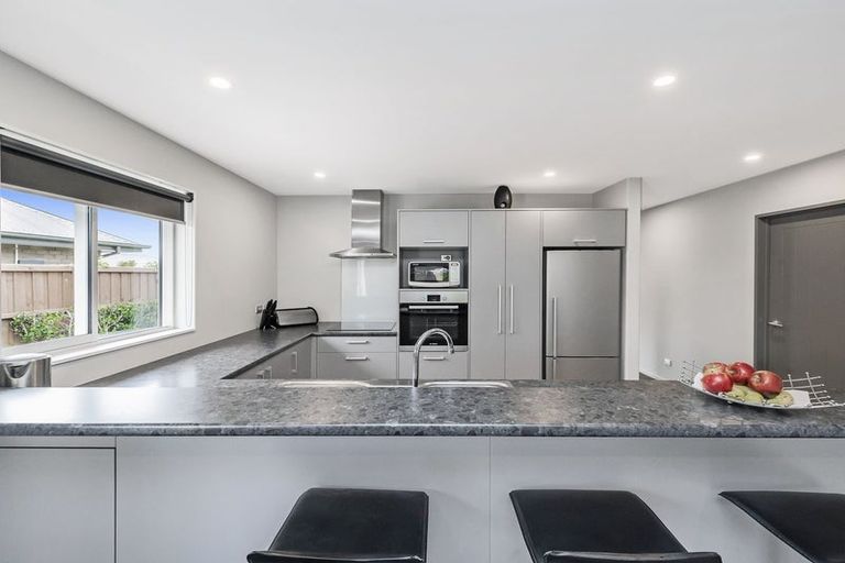 Photo of property in 35 Burford Way, Rolleston, 7615