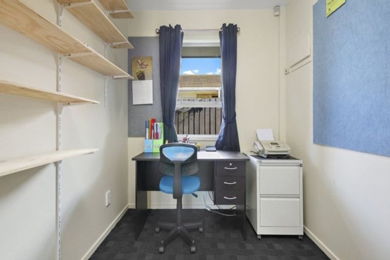 Photo of property in 335 Hendersons Road, Hoon Hay, Christchurch, 8025