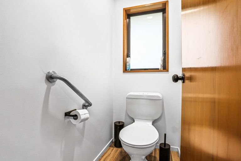 Photo of property in 30 Jennifer Street, Bryndwr, Christchurch, 8053