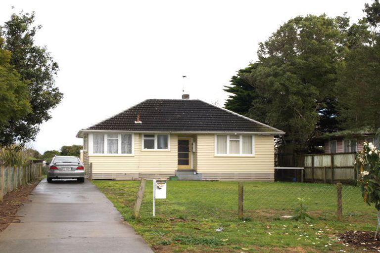 Photo of property in 19 Forbes Road, Favona, Auckland, 2024