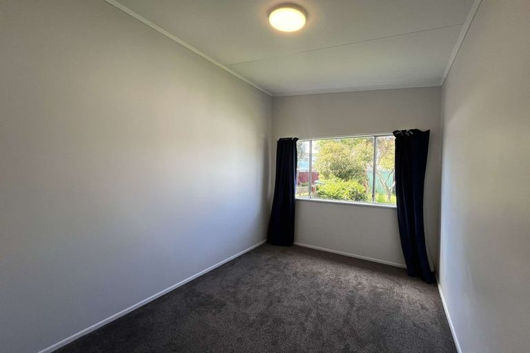 Photo of property in 71 Hikurangi Street, Trentham, Upper Hutt, 5018