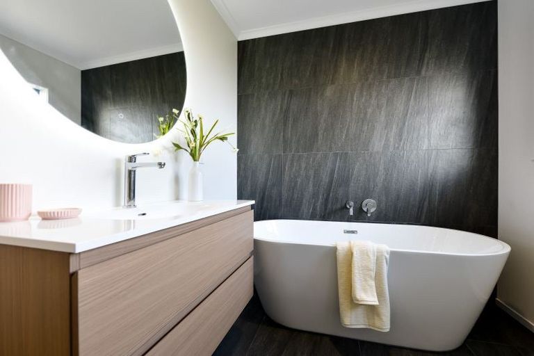 Photo of property in 106 Powells Road, Ruakura, Hamilton, 3214