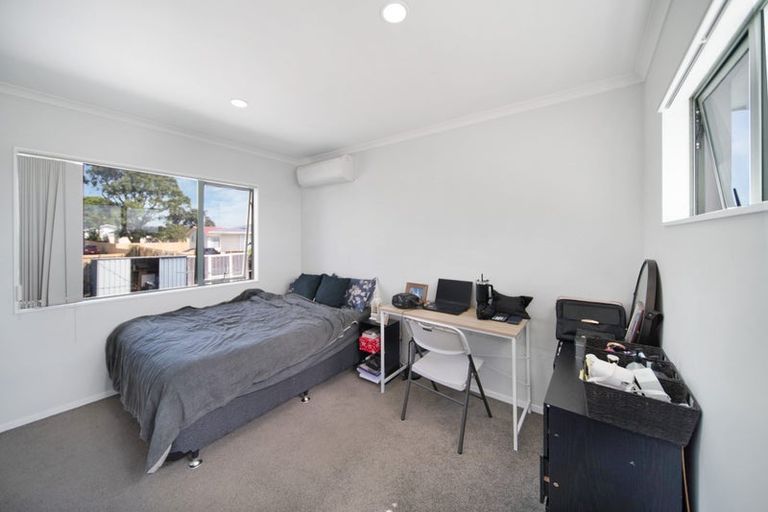 Photo of property in 16 Grangewood Close, Favona, Auckland, 2024