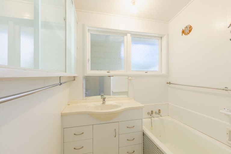 Photo of property in 83 Porangahau Road, Waipukurau, 4200