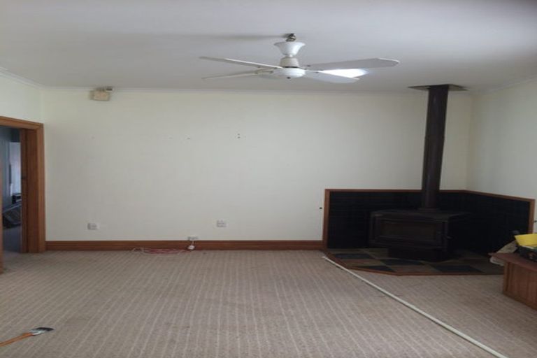 Photo of property in 30 Hargreaves Street, Mount Cook, Wellington, 6021