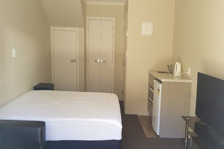 Photo of property in 29u5 Seddon Road, Frankton, Hamilton, 3204