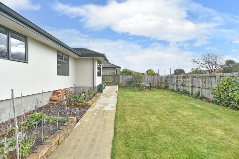 Photo of property in 1/36 Reginald Street, Burwood, Christchurch, 8083