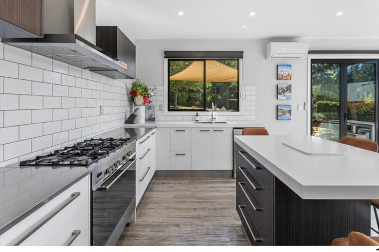 Photo of property in 8 Bradbourne Way, Lower Shotover, Queenstown, 9371