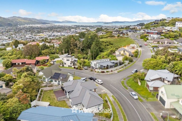 Photo of property in 70 Redvers Drive, Belmont, Lower Hutt, 5010