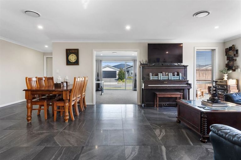 Photo of property in 3 Hickmott Street, Rangiora, 7400