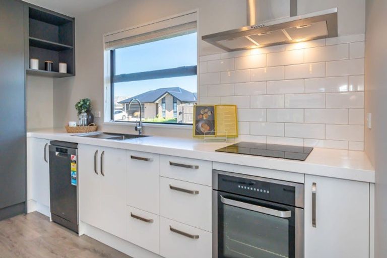 Photo of property in 23 Lennon Drive, Rolleston, 7614