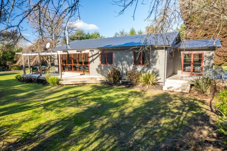 Photo of property in 103 Neudorf Road, Upper Moutere, 7175