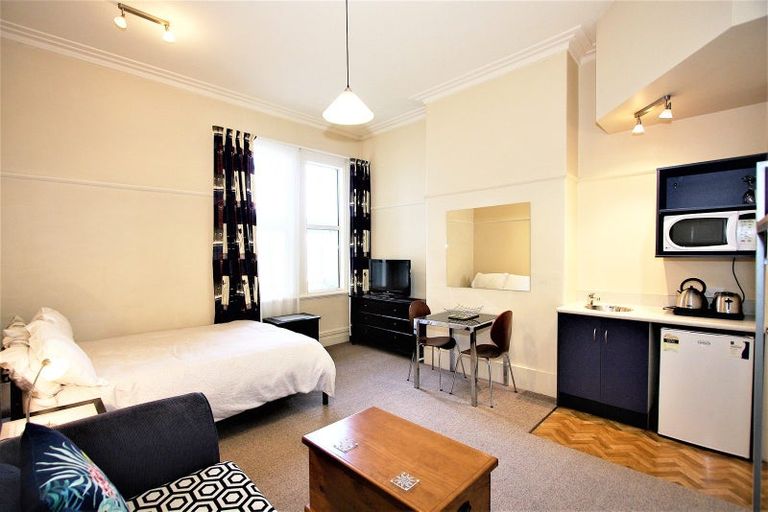 Photo of property in 310 High Street, Dunedin Central, Dunedin, 9016
