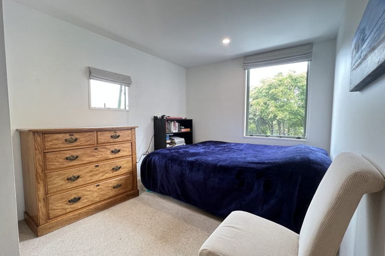 Photo of property in 36 Westmont Street, Ilam, Christchurch, 8041