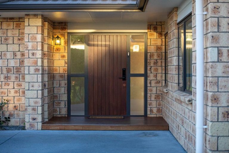 Photo of property in 12 Vantage Place, Flagstaff, Hamilton, 3210