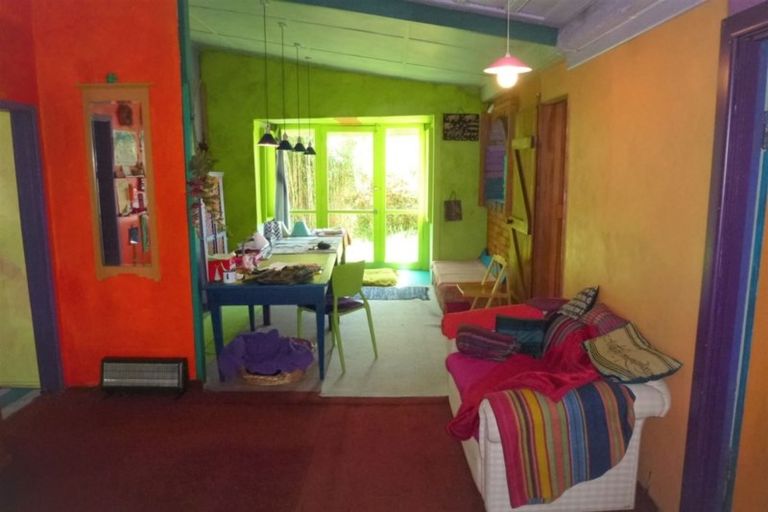 Photo of property in 80 Main Road, Blackball, 7804