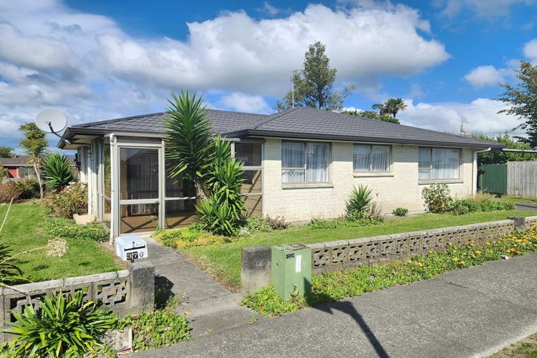 Photo of property in Blair Grove, 1/370 Tremaine Avenue, Takaro, Palmerston North, 4412