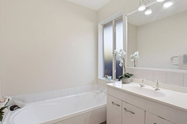 Photo of property in 59 Uxbridge Street, Redwood, Christchurch, 8051