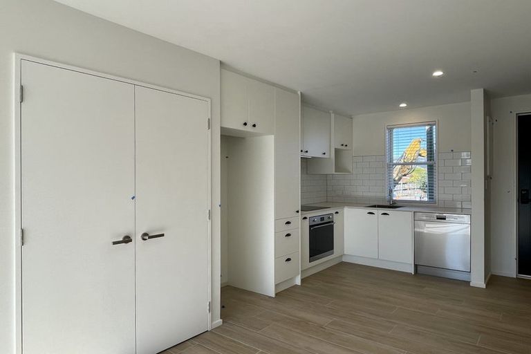 Photo of property in 3/33 Edmonds Street, Woolston, Christchurch, 8062