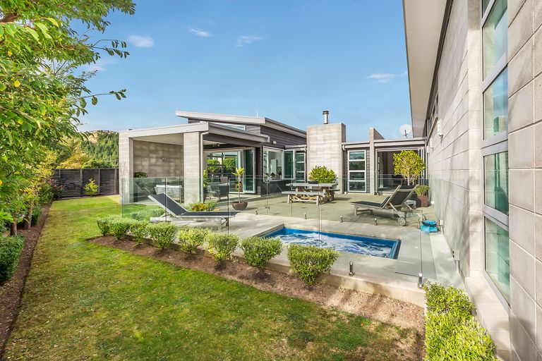 Photo of property in 13 Semaphore Lane, Whitby, Porirua, 5024