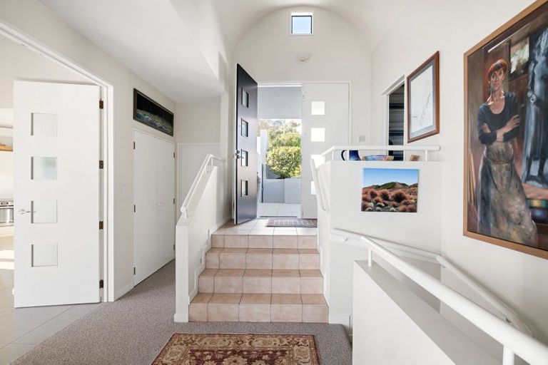 Photo of property in 55 The Cliffs, Britannia Heights, Nelson, 7010