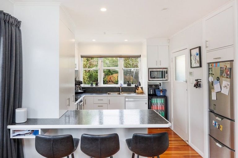 Photo of property in 3 Wincanton Place, Awapuni, Palmerston North, 4412