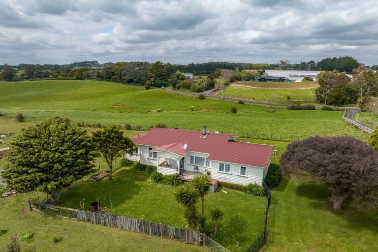 Photo of property in 115a Shakespeare Road, Waiuku, 2681