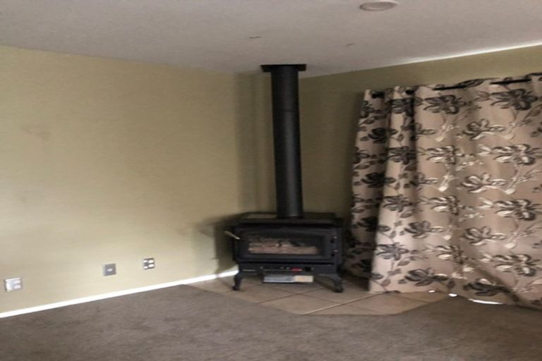 Photo of property in 165 Peverel Street, Riccarton, Christchurch, 8041