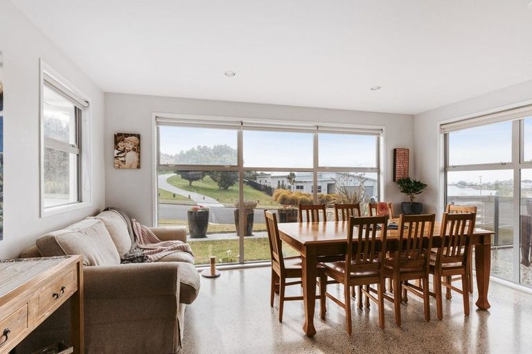 Photo of property in 20 Lynley Park Drive, Omokoroa, 3114