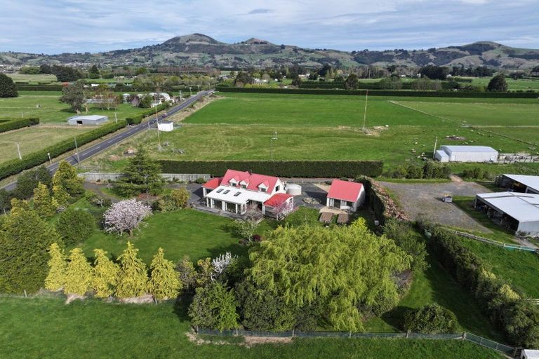 Photo of property in 255 Riccarton Road West, Mosgiel, 9092