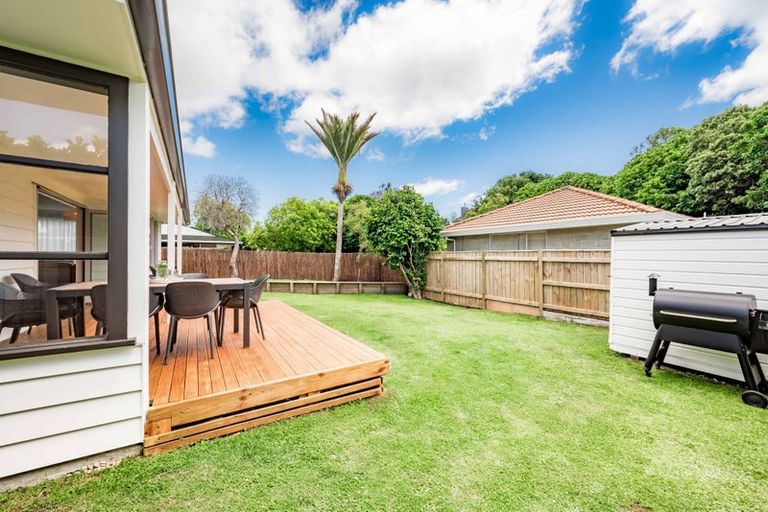 Photo of property in 21 Kohekohe Road, Waikanae, 5036