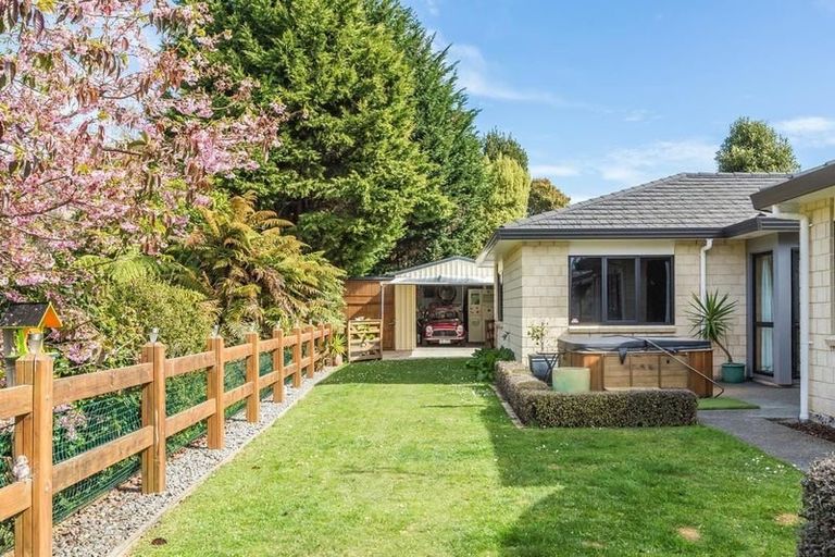 Photo of property in 94 Maui Pomare Road, Nikau Valley, Paraparaumu, 5032